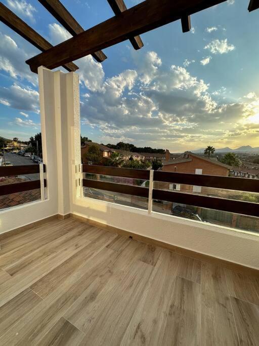Precioso Apartamento Con Piscina Y Vistas 알리칸테 외부 사진